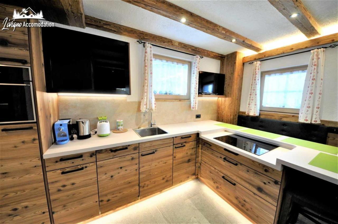 Mountain Chalet Scoiattolo By Livigno Accomodation Dış mekan fotoğraf