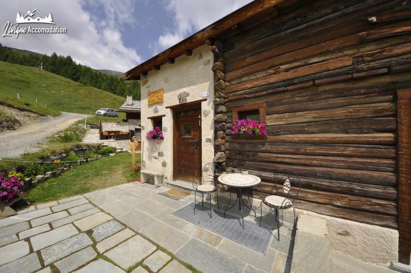Mountain Chalet Scoiattolo By Livigno Accomodation Dış mekan fotoğraf